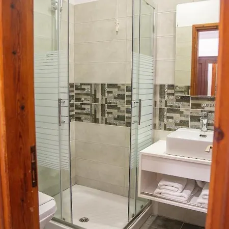 Отель Cleopatra 2*