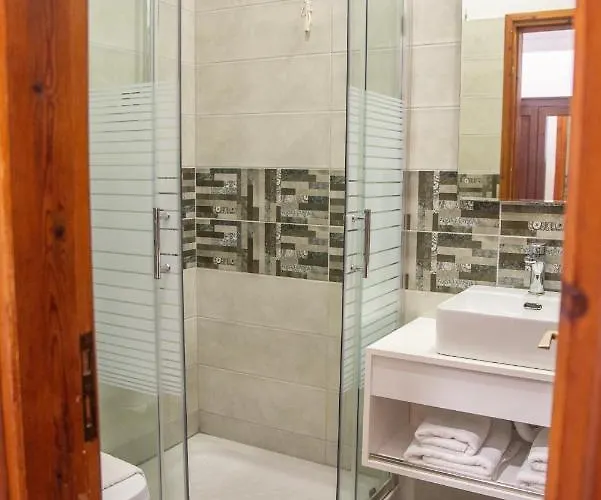 Ξενοδοχείο κλεοπάτρα 2*