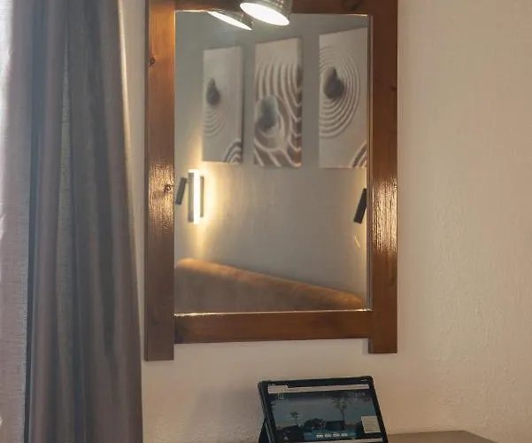 Ξενοδοχείο κλεοπάτρα 2*