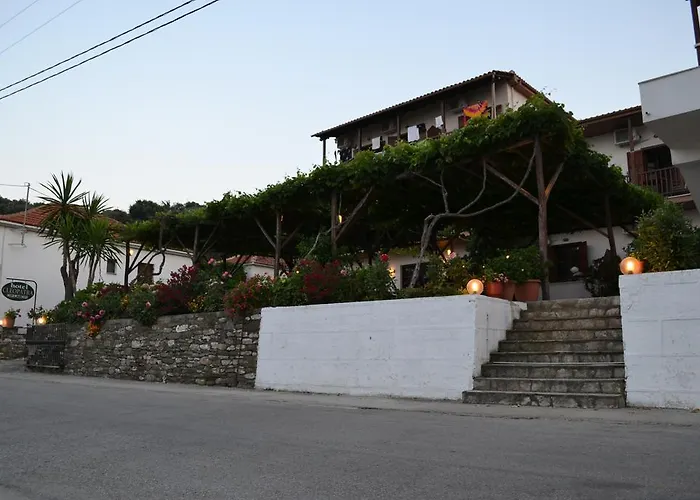 Ξενοδοχείο κλεοπάτρα 2*