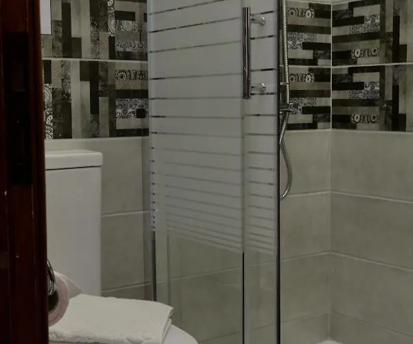 Cleopatra מלון חורפטו